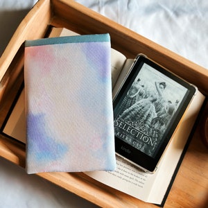 Watercolor Kindle Sleeve | pastel | nook sleeve | e-reader cover | bookish gift ideas