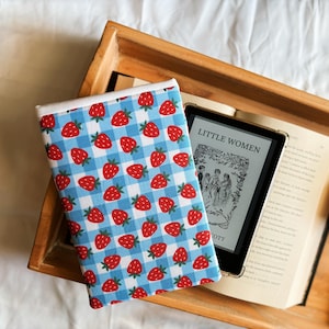 Strawberry Kindle Sleeve  | Fruit theme e-reader cover | bookish gift ideas | nook sleeve | handmade | cottagecore | reading accessory