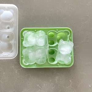 Teddy Bear Silicone Ice Cube Tray - BPA Free Mold For Ice Cubes, Chocolate, Cookie Dough, Wax Melts, Hobbies, Bar  - Gift for Mothers, Party