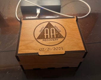 Personalisierte AA Alkoholiker anonyme Holz Geschenkbox