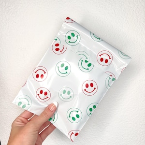 6x9&quot; Christmas Smiley Face Poly Mailers - Cute Holiday Shipping Bags - Happy Mail Packaging Shipping Supplies