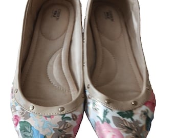 Pink Floral Ballet Cushion Walk Flats byAvon Women's Size 7-Pointed Toe