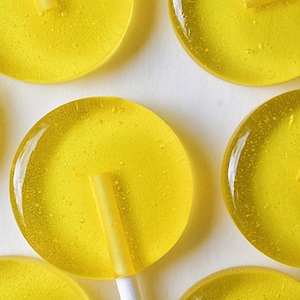 Pineapple Jalapeno Lollipops: Spicy Fruity Party Favors (6 Lollipops)