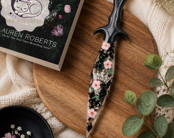 Powerless Series Inspired Dagger Bookmarks Resin Knife Reckless Fearless Bookish Gift for Fantasy Readers Book Lover Gift Bookshelf Decor