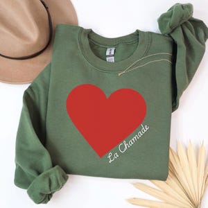 LA CHAMADE VALENTINE Sweatshirt, French Chic, La Chamade Sweatshirt Thick, Cute Heart Shirt, Cute Valentine Sweatshirt Gift For Her