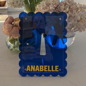Customizable 6&quot; x 8&quot;  blue scalloped edge acrylic magnetic frame with your name
