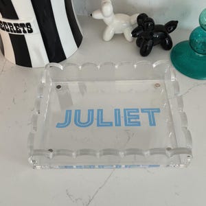 5” x 7” personalized acrylic scalloped edge tray with magnetic mat which is perfect for photos- name