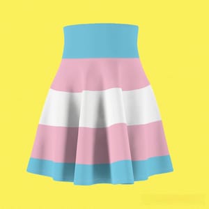 Falda skater con la bandera del orgullo transgénero