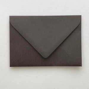 ENVELOPES // CHOCOLATE BROWN // Invitations. Announcements.Wedding. SavetheDates. C6 C5 130x190 5x7 . Blank Envelopes. Diy Bride