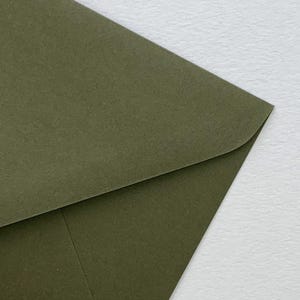 ENVELOPES // ARMY GREEN // Invitations. Announcements.Wedding. SavetheDates. C6 C5 130x190 5x7 . Blank Envelopes. Diy Bride