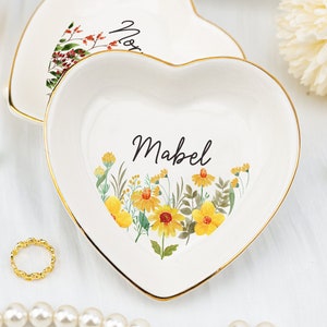 Plato de joyería personalizado, plato para anillos de flores de nacimiento, plato romántico para anillos de flores para amigas, regalo de boda para damas de honor, cumpleaños
