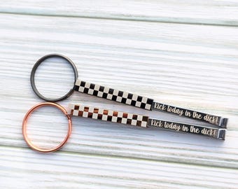 Versteckte Nachricht Schlüsselanhänger Muttertagsgeschenk maßgeschneiderte Schlüsselanhänger für ein einzigartiges handgefertigtes Geschenk passende geheime Nachricht Geschenk für für Bestie