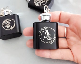 Customized flask keychain wedding gift personalized party favor bridesmaid gift idea customized groomsman gift funny wedding favor