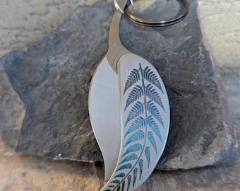 individuell gravierte Messer Schlüsselbund Farn gravierte Messer Geschenkidee Natur Themenmesser Geschenk EDC Messer für Schlüssel anpassbares Geschenk für Sommer