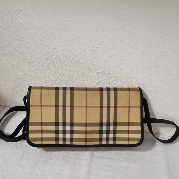 Burberry - Etsy