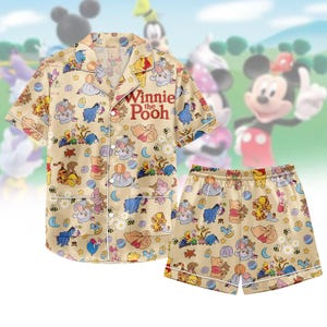 Pigiama vintage in raso di Winnie the Pooh, pigiama da salotto di Pooh e i suoi amici, pigiama in seta di Pooh, pigiama da salotto in raso dei cartoni animati Disney