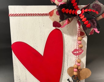 Rustic Valentine’s Day tabletop or shelf sitter decor