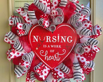Nurse wreath, doctor wreath, nursing wreath, nursing is a work of heart, nursing is a work of heart wreath, nurse wreaths