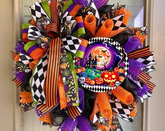 Halloween wreath, Halloween wreaths, harlequin Halloween wreath, harlequin Halloween wreaths, spooky Halloween wreaths, harlequin wreaths
