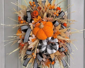 Fall wreath, plaid fall wreath, buffalo plaid fall wreath, fall wreaths, black and white fall wreath, autumn wreath, autumn wreaths