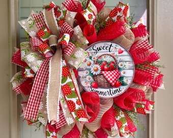 Strawberry wreath, spring strawberry wreath, spring wreath, strawberry wreaths, summer wreaths