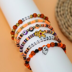 Fiona® Painted Jewelry Halloween Stretch Bracelet – Brown Glass Beads, Pumpkin & Ghost Design, 7.5 Inches