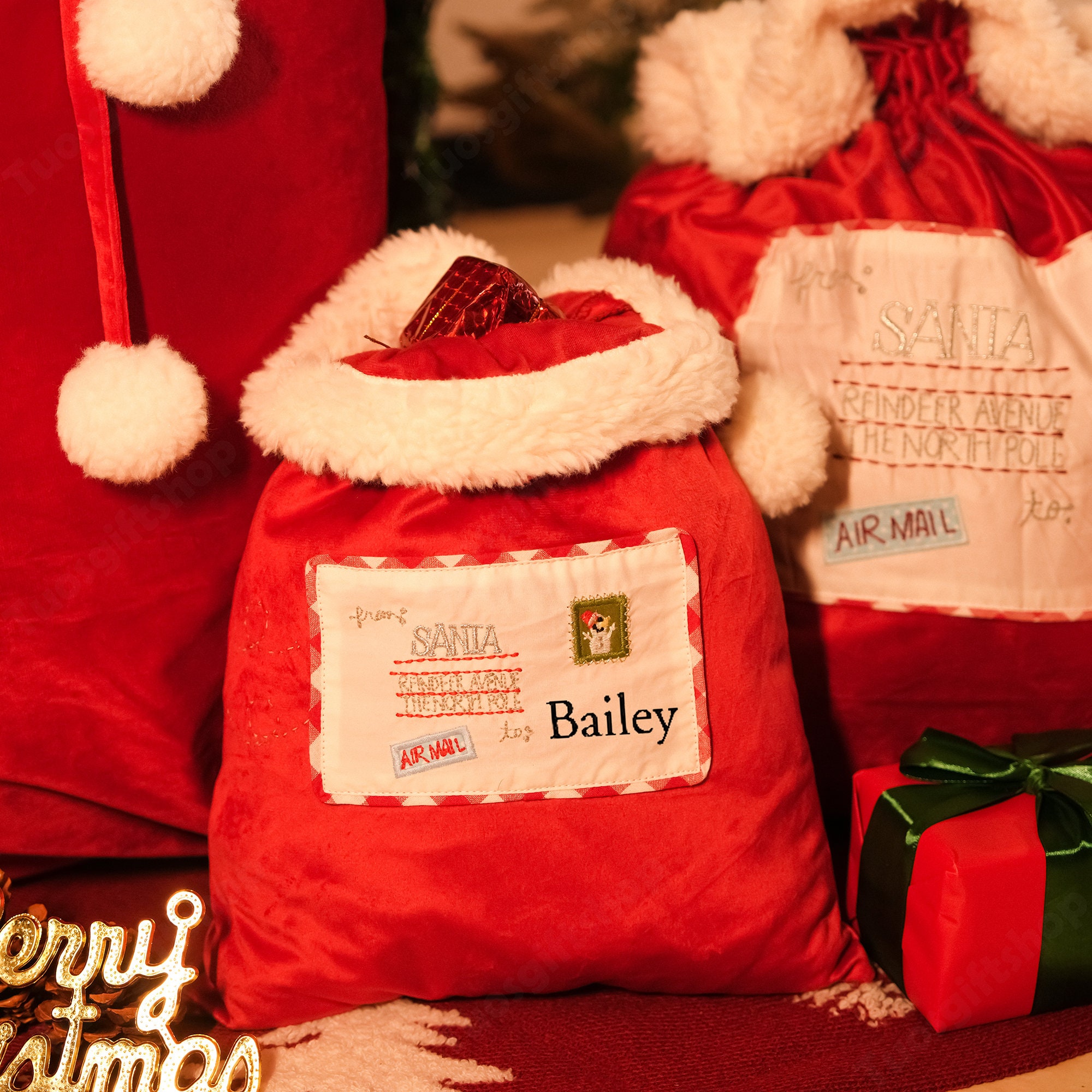 Christmas Velvet Gift Bag, Personalized Christmas Tree Gift Bag with Name, Custom Velvet Envelope Santa Sack, Christmas Gift Bag, Holiday Gift