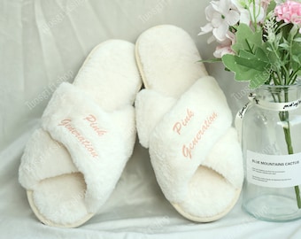 Custom Bride Slippers,Custom Fluffy Slippers,Fluffy Bridesmaid Slippers,Bride Slipper Personalized,Christmas party slippers,Fluffy Slippers