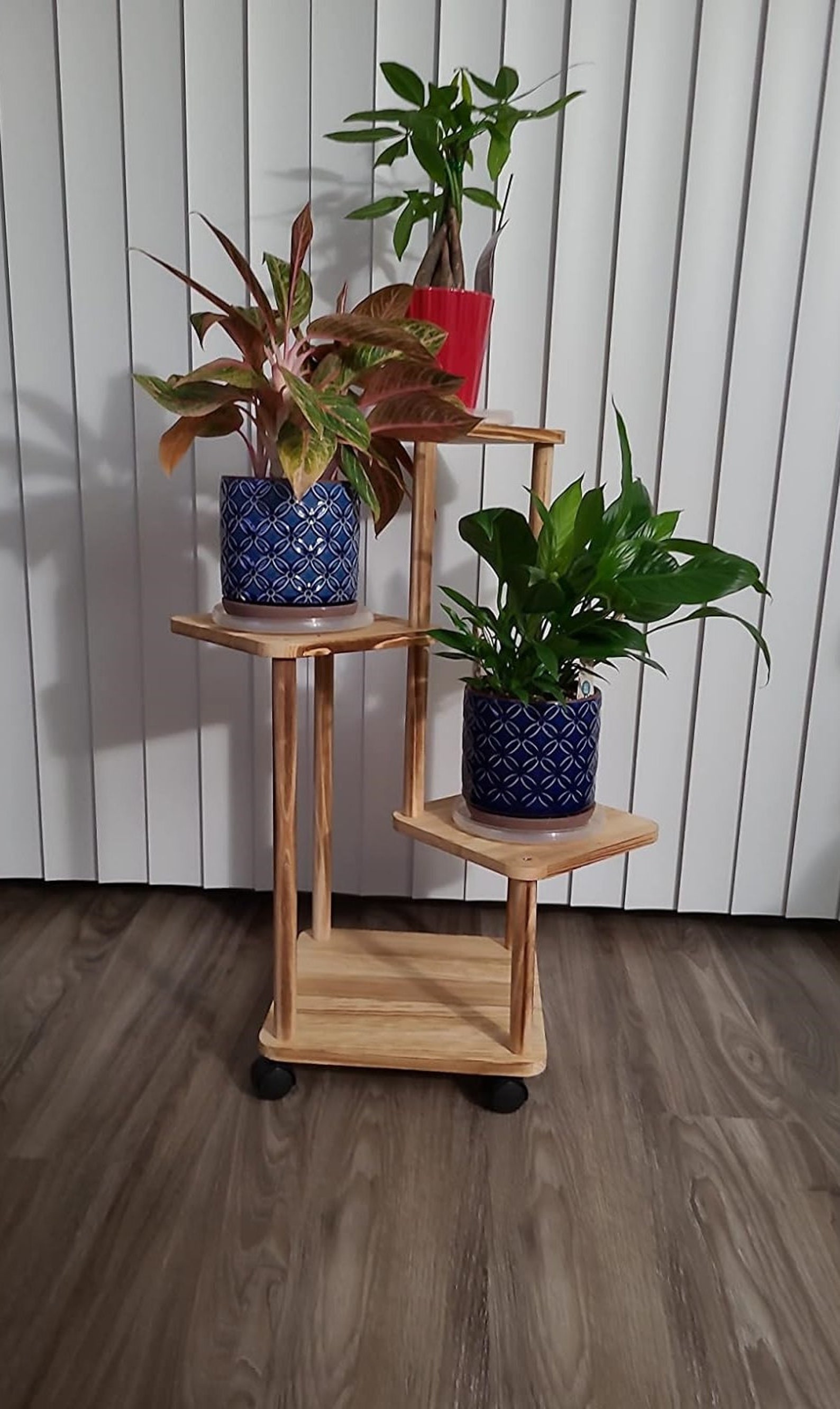 Pine Wood 3 Tier Plant Stand Holder for Corner With Wheels Living Room