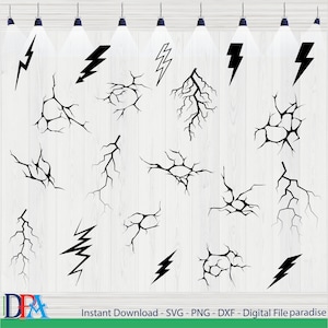 Op de afbeelding: Een set van 18 zwart-witte SVG-snijbestanden met bliksemschichten en gebarsten grondontwerpen. Deze digitale bestanden zijn perfect voor knutselprojecten, scrapbooking en meer.