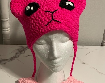 Gorro de ganchillo de gato alienígena rosa