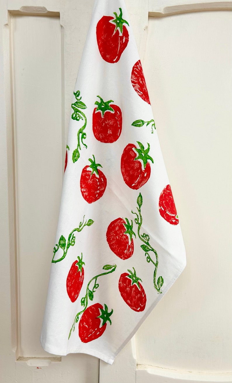 Hand Printed Tomato Tea Towel Organic Cotton, eco-friendly kitchen linens, gifts under 25, Italians, vine tomato tea towel, foodie fun image 2