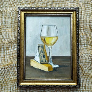 Ser i wino Oryginalny obraz olejny 7x5 cali Sztuka Bar Cart Decor Martwa natura Malowany ręcznie biały kieliszek do wina