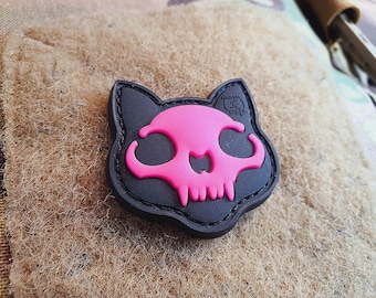 Parche pequeño de gato calavera de pesadilla n.° 2, rosa brillante (brilla en la oscuridad) / Parche de goma 3D
