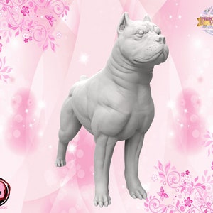 Puede incluir: Un modelo 3D impreso en blanco de un perro musculoso, posiblemente un pitbull, de pie sobre un fondo rosa con diseños florales.