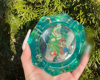 灰皿または装飾トレイ