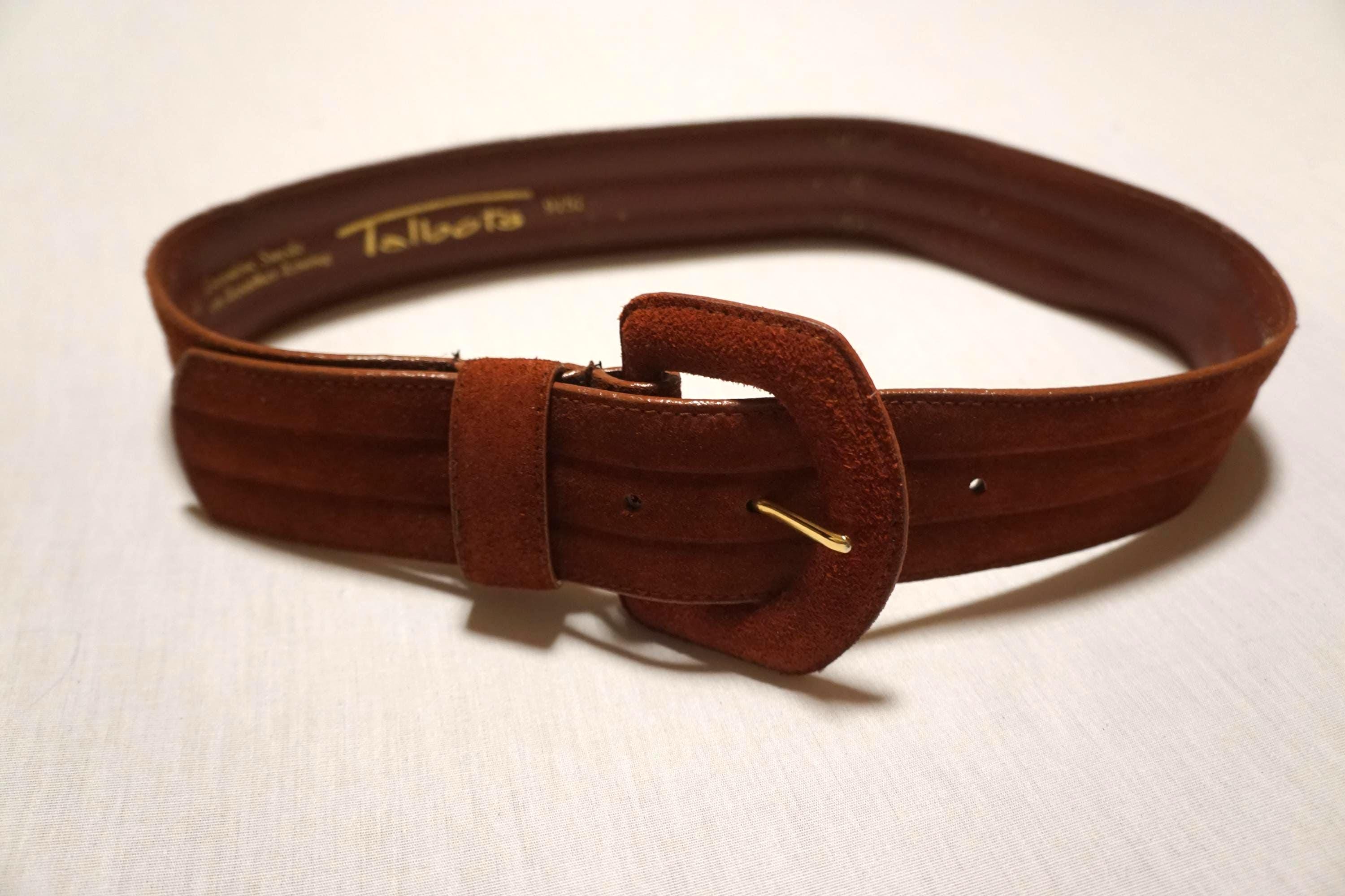 Talbots Squirrel & Acorn Buckle Croc Print Brown Leather Vintage Belt Small 1990s Brown Faux Croc Belt, Vintage Crocodile Embossed Belt  main image 3
