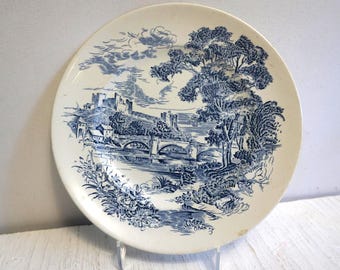 Vintage Enoch Wedgwood Tunstall Ltd. "Countryside" 10 inch dinner plate England Circa 1962