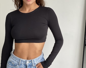 Cotton Long Sleeve Crop Top: Women's Winter Fashion