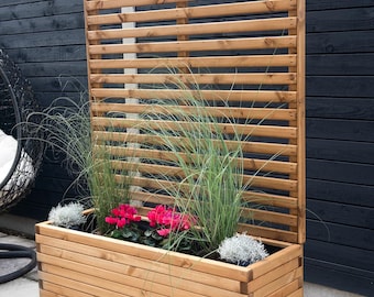 Long Wooden Planter with trellis and castors L120 x W30 x H30cm