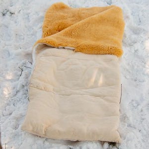 Sac de couchage pour le camping en véritable peau de mouton naturelle 75 x 195 Relugan