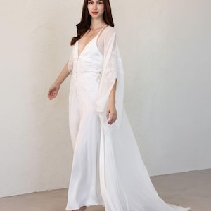 Wedding Robe Set, Bride Robe, Bridal Robe, Wedding Lingerie, Wedding Robe, Lace Robe, White Kimono, Kimono Robe, Kimono Getting Ready Robe