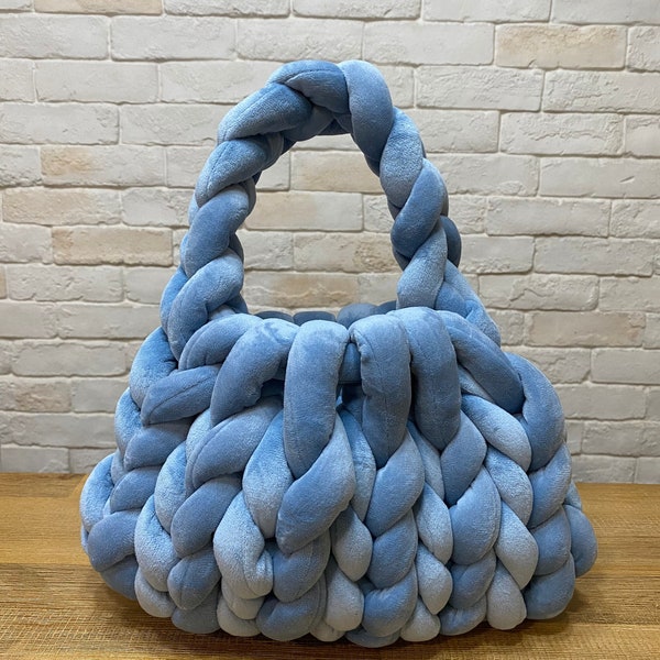 Bolso de mano trenzado de hilo gigante grueso de estilo coreano 100% hecho a mano en azul