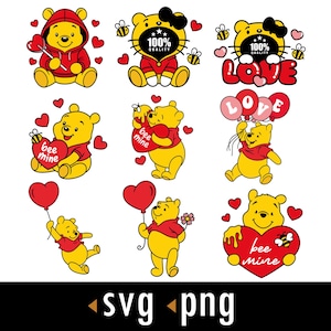 Puede incluir: Un conjunto de diez imágenes digitales de clipart con temática de San Valentín con Winnie the Pooh. Las imágenes incluyen a Winnie the Pooh sosteniendo un corazón que dice "bee mine", Winnie the Pooh con una sudadera con capucha roja, Winnie the Pooh con una camiseta roja con un corazón que dice "100% Quality", Winnie the Pooh con una camiseta roja con un corazón que dice "Love", Winnie the Pooh con una camiseta roja con un corazón que dice "bee mine", Winnie the Pooh con una camiseta roja con un corazón que dice "Love", Winnie the Pooh con una camiseta roja con un corazón que dice "bee mine", Winnie the Pooh con una camiseta roja con un corazón que dice "Love", Winnie the Pooh con una camiseta roja con un corazón que dice "bee mine", y Winnie the Pooh con una camiseta roja con un corazón que dice "Love".