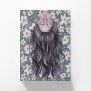 Impressão de arte de retrato surreal - Margaridas e cabelo azul-petróleo - Arte de parede moderna para decoração de casa