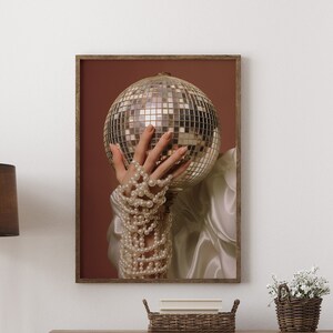 Wydruk artystyczny Disco Ball, plakat Mirrorball, sztuka ścienna Vintage Disco Ball, luksusowy estetyczny wystrój pokoju, modna sztuka, sztuka tańca - opcjonalna rama
