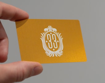 クラブ 33 メタル カード - コレクターズ レプリカ (ブラックまたはゴールド)