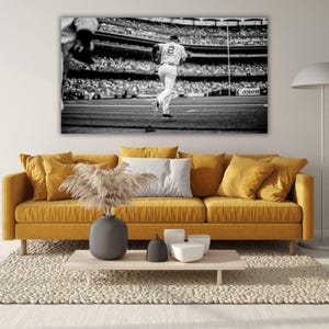 Derek Jeter Ready to Hang Canvas New York Yankees Crowd Canvas Unique Design Wall Art Print Hand Made, Derek Jeter Poster, Derek Jeter Print