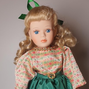 Porcelain Doll 16&quot; (41 cm), Vintage Limited Edition Collector’s Porcelain Doll (25)