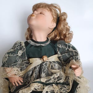 Porcelain Doll (111) 17&quot; (43cm) by Hamilton Collection, Limited Edition Collector’s Porcelain Doll